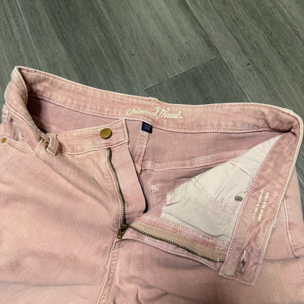 Universal Thread Jeans - Picture 4 of 8